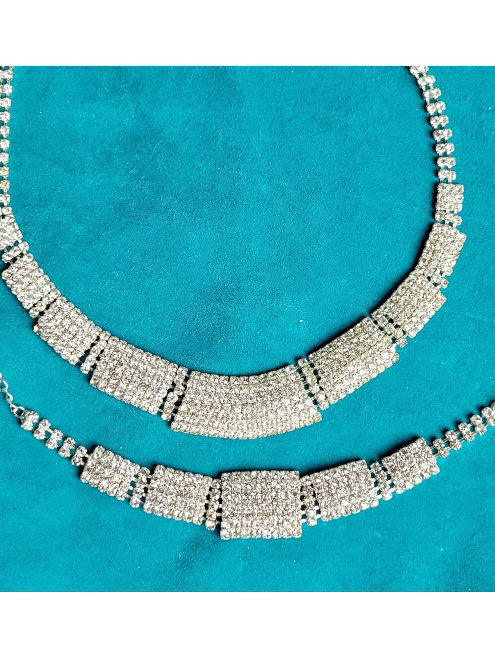 Vintage Style Rhinestone Necklace and Bracelet Set